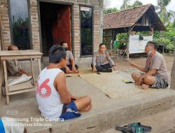 Sembari Ucap Hari Galungan dan Serap Aspirari Kapolsek Mebraya Kunjungi Masyarakat Desa Pengulon