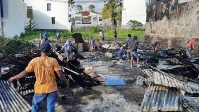 Si Jago Merah Ngamuk, Ludeskan Bedeng Milik Buruh Bangunan