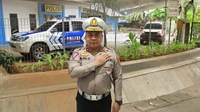 Terakhir Operasi Keselamatan Jaya 2023,  Sat Lantas Polres Metro Jakarta Barat Tindak 189 Pengendara Dengan ETLE Mobile