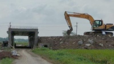 Petani di Desa Kadirejo Keluhkan Irigasi Akibat Proyek Tol Solo-Jogja