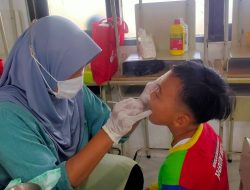 RSCH Klaten Cek Rutin Kesehatan Anak SD Harum Mulia di Karanganom