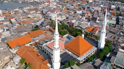 Destinasi Wisata Ziarah, Makam Habib Husein Al Aydrus Luar Batang