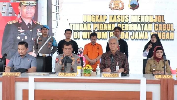 Oknum Pengasuh Ponpes Yang Cabuli 15 Santriwati Di Kabupaten Batang ...