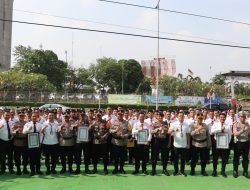 Kapolresta  Bandara Soetta Berikan Penghargaan Kepada 130 Personel Berprestasi