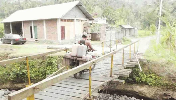 6 Tahun Jembatan Desa Bebetin Korban Politik Tak Dilirik Pemkab Buleleng, PJ Bupati Buleleng Segera Pasang Batu Pertama