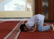 Bacaan Sholat Sunnah Sesudah Dzuhur Lengkap, Mulai Niat Sampai Salam