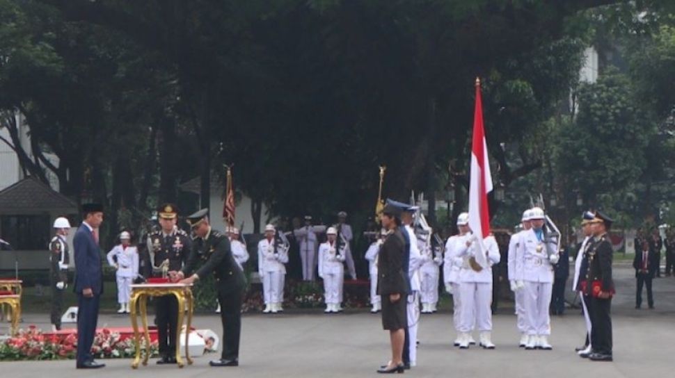 Gaji Perwira Remaja TNI-Polri yang Baru Dilantik Presiden Jokowi