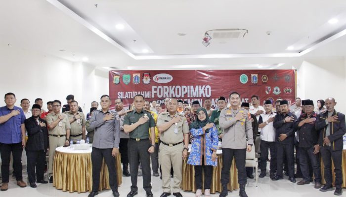 Ciptakan Iklim Kamtibmas Kondusif Jelang Pemilu 2024, Polres Metro Jakbar Gelar Silaturahmi Dan Dialog 