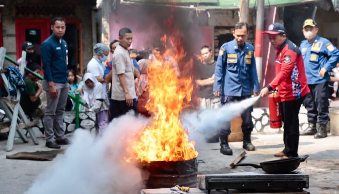 Gulkarmat Jakpus Bakal Berikan Batuan APAR Bagi 118 RT