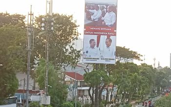 Kasat Pol PP DKI Tak Bernyali Tindak Reklame Liar “Prabowo-Jokowi”