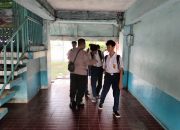 Bhabinkamtibmas Kelurahan Slipi Aiptu Asep Permana Ingatkan Siswa SMP Ibu Pertiwi Hindari Tawuran dan Narkoba 