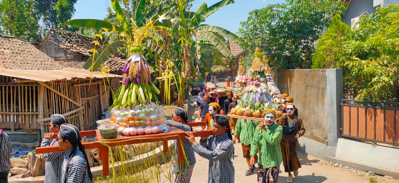 Rasulan di Desa Wiro, Sebagai Exspresi Warga Syukuri Hasil Panen