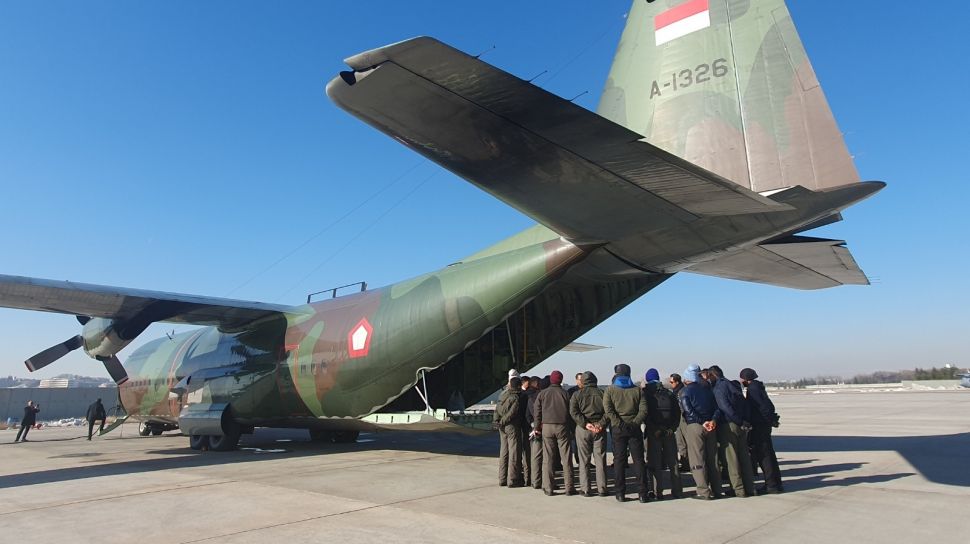 Alhamdulillah! 2 Pesawat Hercules TNI Dan Garuda Bersiap Angkut Bantuan Ke Palestina
