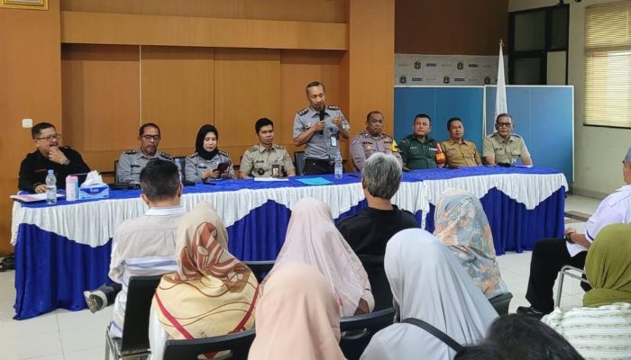 Kanwil Kemenkumham RI Bersama YLBHK DKI Berikan Penyuluhan Hukum Gratis di Tambora