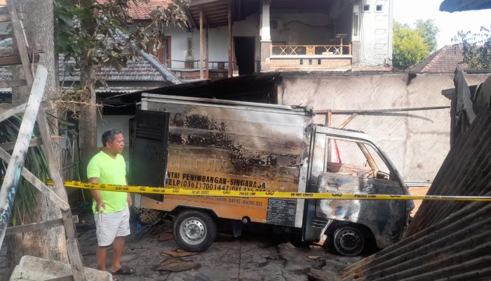 Dapur Ranggon Sunset milik Caleg PDI Perjuangan Dewa Suardipa Ludes Terbakar