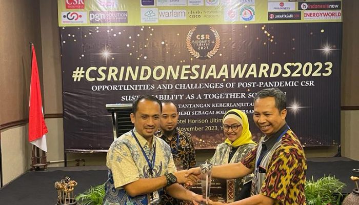 Program Pembinaan Olahraga Panjat Tebing PLTU Banjarsari Raih Indonesia CSR Award 2023