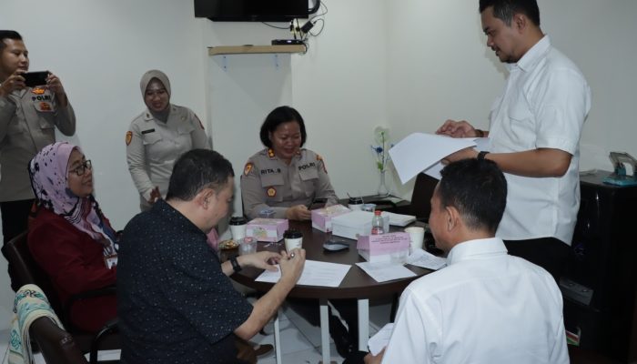 Kemenpan RB dan Srena Mabes Polri Verifikasi Lapangan Pelayanan Publik Polres Metro Jakarta Barat