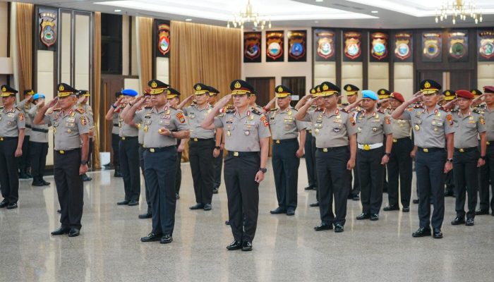 Kapolri Naikan 45 Pangkat Pati Polri, Berikut Daftarnya