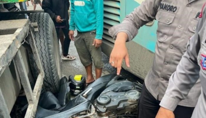 Aksi Heroik ! Relakan Motor Ganjal Bus Mundur, Bripda Novandro Selamatkan Banyak Nyawa