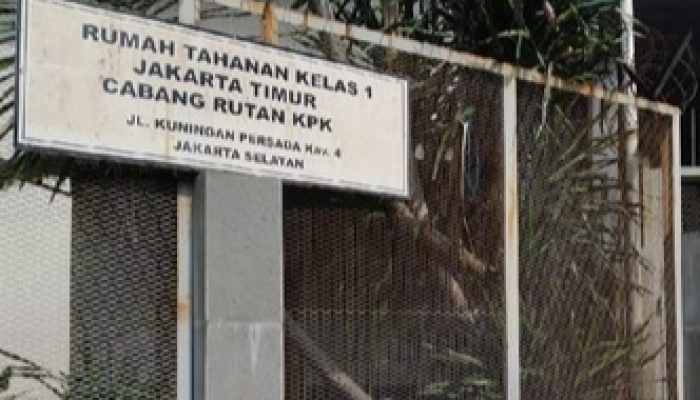 Dewas KPK Mengungkap Ada Tarif Rp 200-300 Ribu Untuk Jasa Mengisi Daya Baterai Ponsel Di Rutan KPK