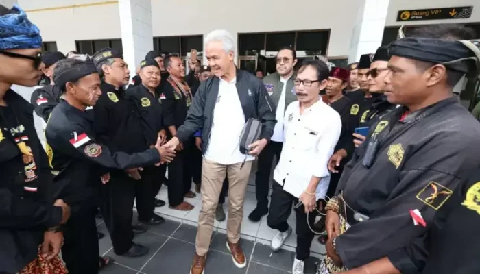 Aiman Diperiksa lalu Ponsel Disita, Ganjar: Hal ini Bentuk Kriminalisasi, Polisi Tidak Fair!