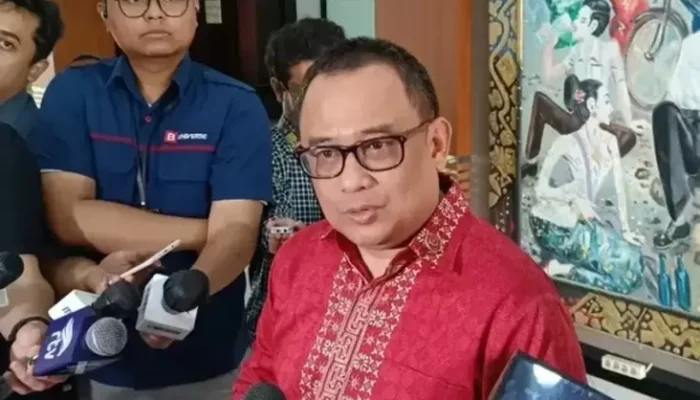 Benarkah Jokowi Angkat Jutaan CPNS Jika Gibran Meraih kemenangan Pilpres? Hal ini Jawaban Istana