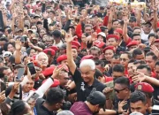 Hadiri Pesta Rakyat di area Kendal, Ganjar: Kita Bersama Membangun Indonesia Lebih Baik