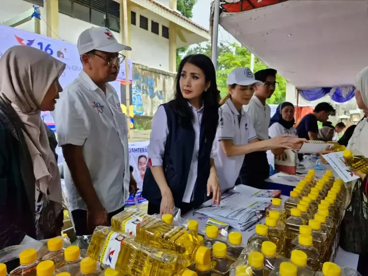 Caleg Rajin Turun juga Aksi Nyata di tempat tempat Tengah Masyarakat, Liliana: Nama Perindo Makin Naik