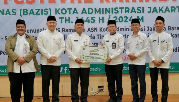 Wali Kota Ajak Semua Pejabat Pemkot Jakbar Tunaikan ZIS Melalui Baznas