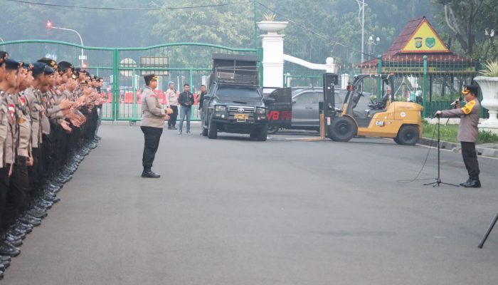 1.640 Personil Polri Amankan Sidang Lanjutan PHPU Di Gedung MK