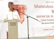 Hadir di Acara Buka Puasa Bersama di Harris Hotel, Wayan Koster Ajak Semeton Muslim Menjaga Bali