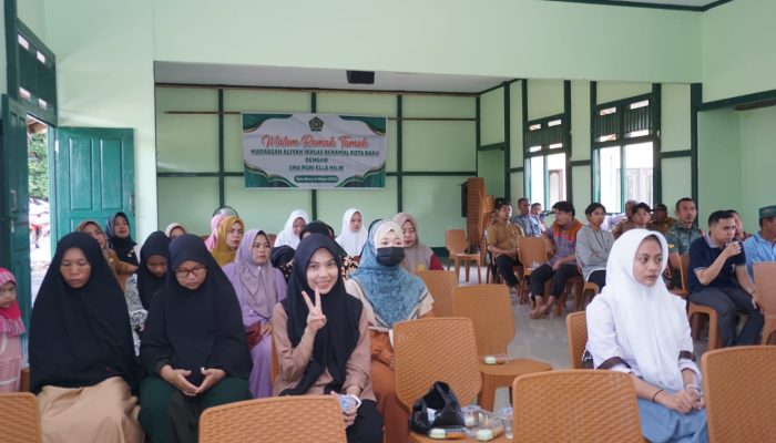 LPTQ Tanah Pinoh Gelar Rapat Persiapan Keberangkatan Kafilah Ikuti  MTQ Kabupaten Melawi ke- lX