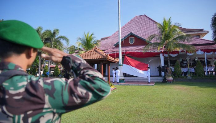 Pemkab Klaten Gelar Upacara Harkitnas 2024, Bupati : Saatnya Generasi Muda Siapkan Diri Menuju Indonesia Emas