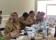 Dinas Kebersihan dan Lingkungan Hidup Melawi Gelar Pertemuan Dengan PT BNB, Agenda Pemeriksaan Formulir