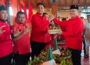 Siap Tarung di Pilkada 2024, Aris Prabowo Resmi Kembalikan Formulir ke PDIP