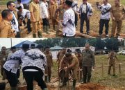 Bupati Melawi Letak Batu Pertama Gedung Graha PGRI Kabupaten Melawi