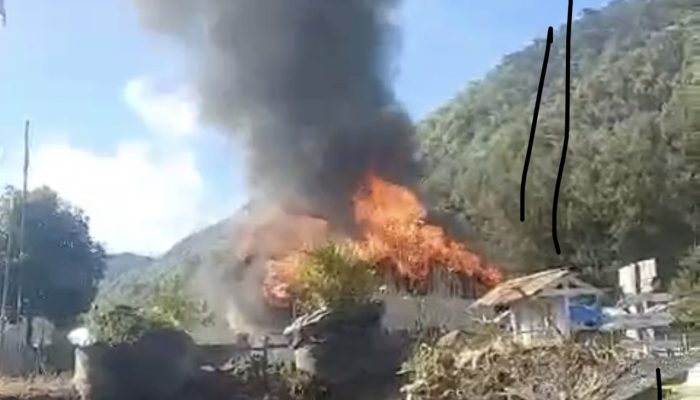 TPNPB-OPM Makin Brutal Membakar Gedung Sekolah Di Kabupaten Intan Jaya