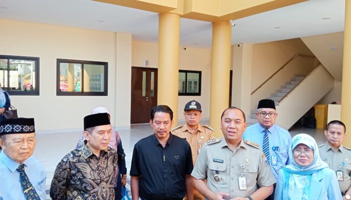 Walikota Jakarta Barat Uus Kuswanto Bersama Tomud H. Umar Abdul Aziz Resmikan Gedung SMA Al Azhar 20 Kembangan