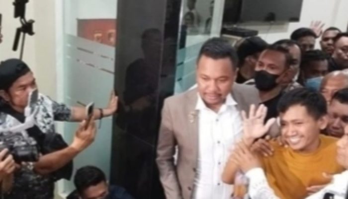 Pegi Setiawan Dilepas dari penjara di Polda Jawa Barat; Terima kasih untuk Presiden Jokowi, Pak Prabowo Subianto