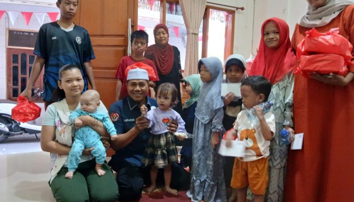 Kasi Humas Polsek Tambora Akhiri Masa Tugas dengan Santunan kepada Anak Yatim dan Piatu