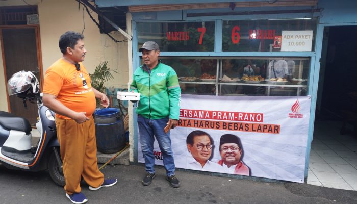 Program Jakarta Harus Bebas Lapar, Relawan Pramono-Rano Bagikan 10.000 Nasi Kotak