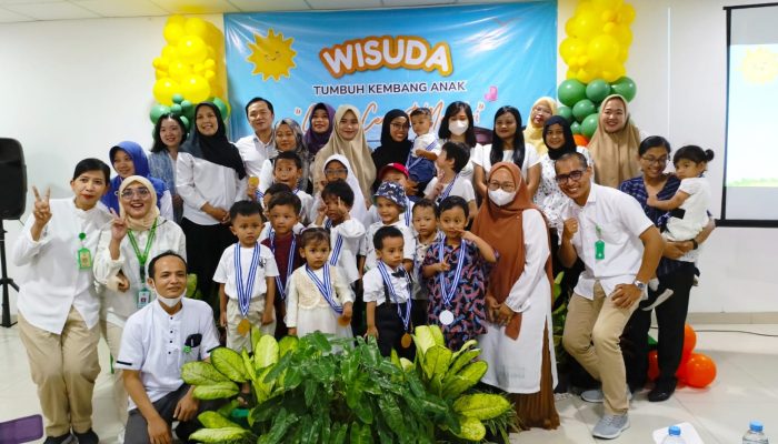 Sejumlah Anak di RS Hermina Daan Mogot Ikuti Wisuda Tumbuh Kembang Anak