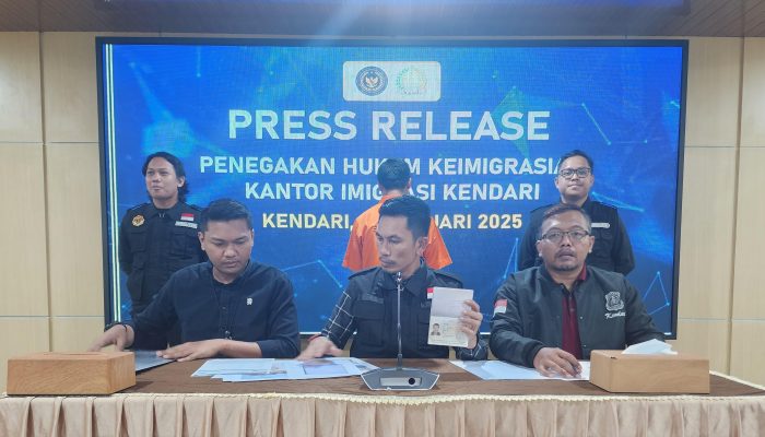 Seorang WNA Asal China Dideportasi Imigrasi Kendari