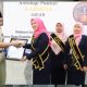 32 Penulis Pantun Karmina Di Cilandak Persembahkan Buku Peraih Muri Antologi Pantun Karmina Asean untuk Sudin Pendidikan