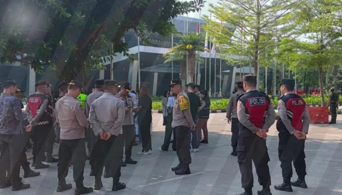 Lebih dari 100 Personel Polresta Bandara Soetta Siaga Sambut Kedatangan Cristiano Ronaldo