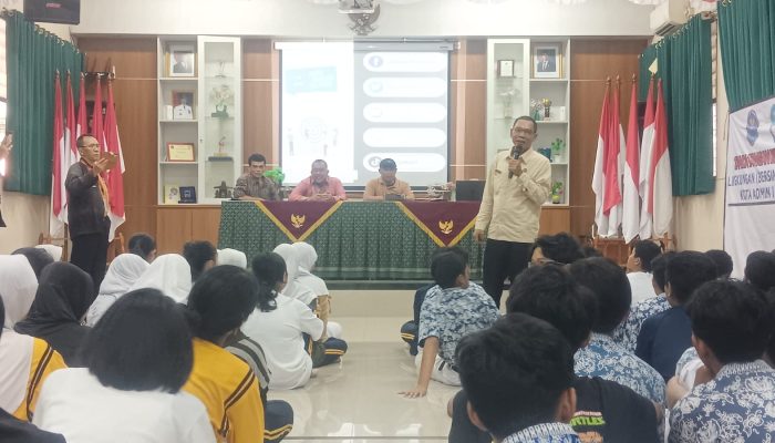 PWI Pokja Jaksel Gelar Dialog Interaktif Pencegahan Narkoba di SMPN 68 Jakarta