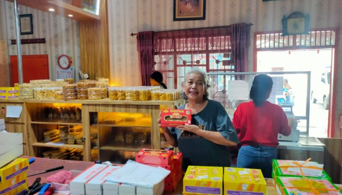 Jelang Lebaran Bahan Baku Naik, Roti Basuki di Jonggrangan Tak Merubah Harga