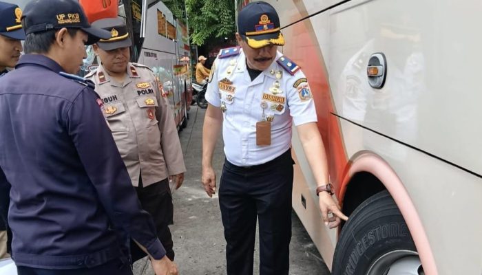 Dishub DKI Mulai Ramp Check Bus Angkutan Lebaran di Terminal Kalideres