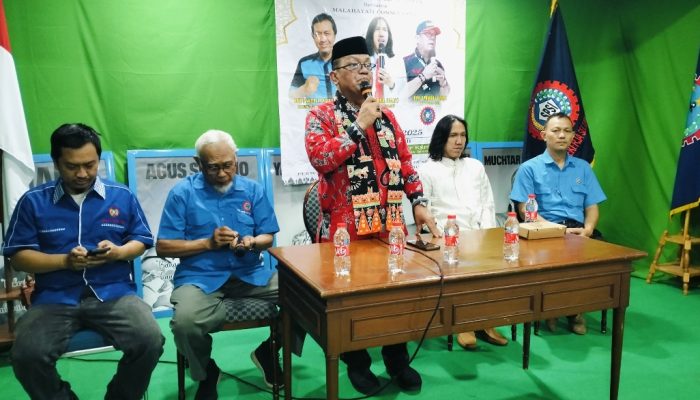 Edukasi Bahaya Pinjol, FSPTI-KSPSI DKI Jakarta Gandeng Ahli Keuangan di Acara Halal Bihalal
