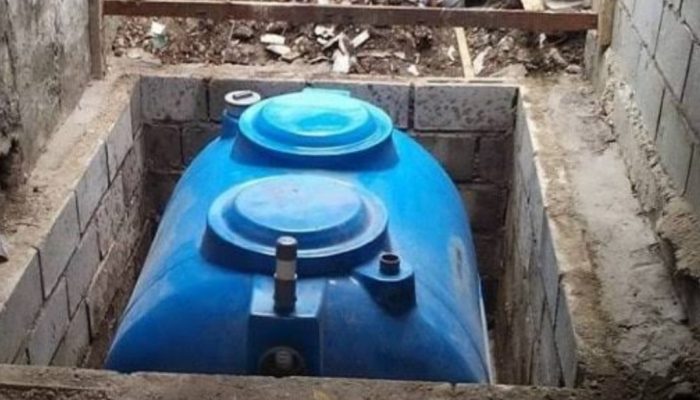 31 Warga Desa Kemiri Terima Bantuan Hibah Paket Jamban dan Septic Tank dari PUPR